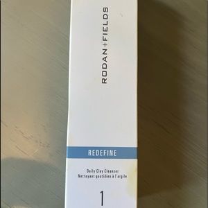 R+F redefine clay cleanser